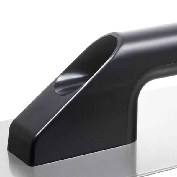 Desempenadeira de Aço Lisa 12x24cm Com Cabo de PVC Momfort