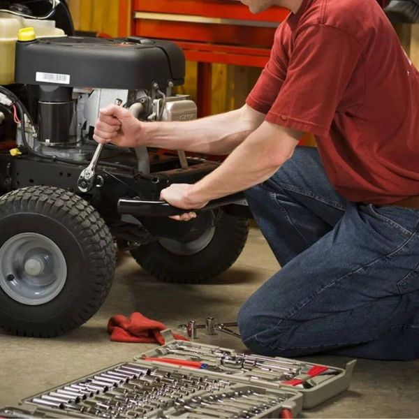 Jogo De Ferramentas em Maleta 110 Peças 110002E Mayle