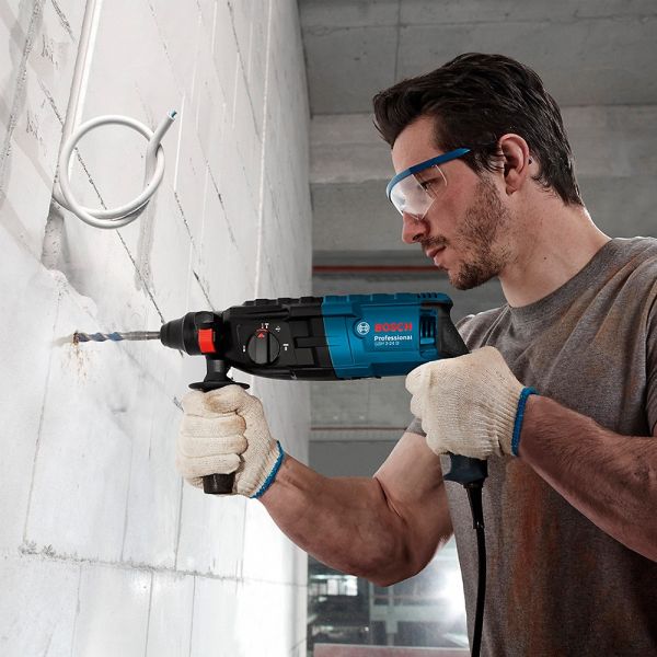 Martelete rompedor Bosch GBH 2-24 D 820W 220V