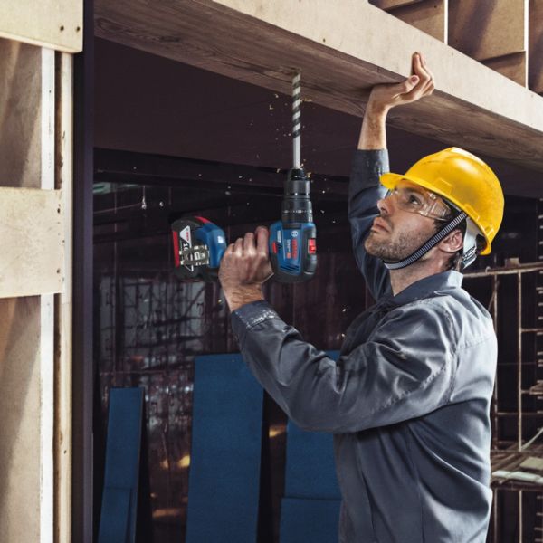 Parafusadeira Furadeira Impacto Brushless Bosch GSB 18V-50-SB Sem Bateria