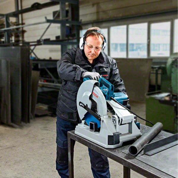 Serra de Corte a Frio Bosch GCD 12 JL 2000W 220V + Disco Bosch