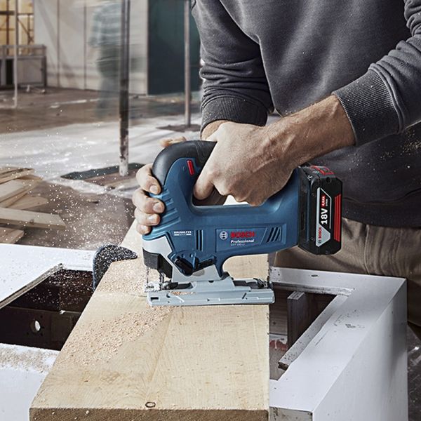 Serra Tico Tico à Bateria GST 185-LI 18V sem Bateria Bosch